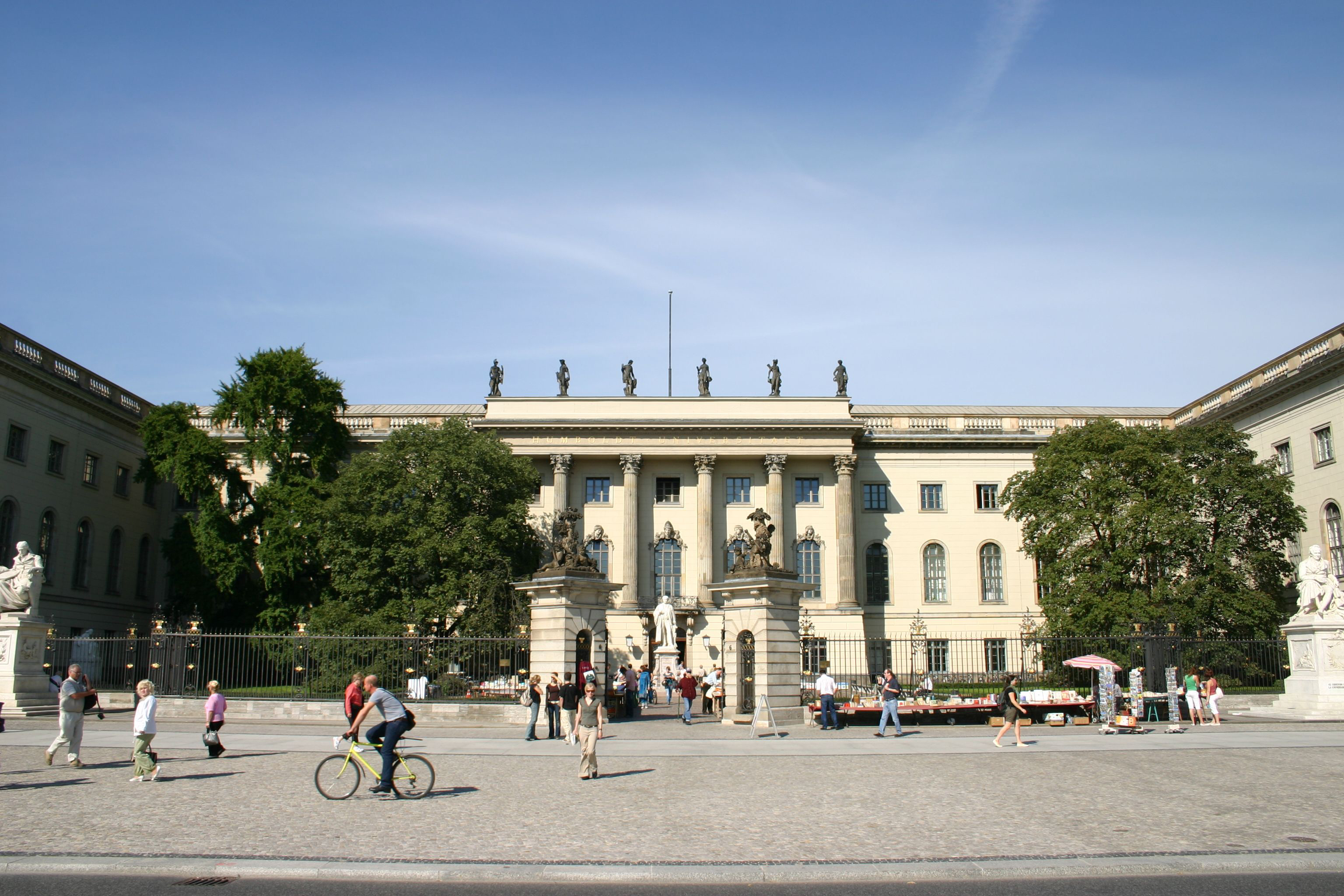 hu_hauptgebäude_heikezappe.jpg